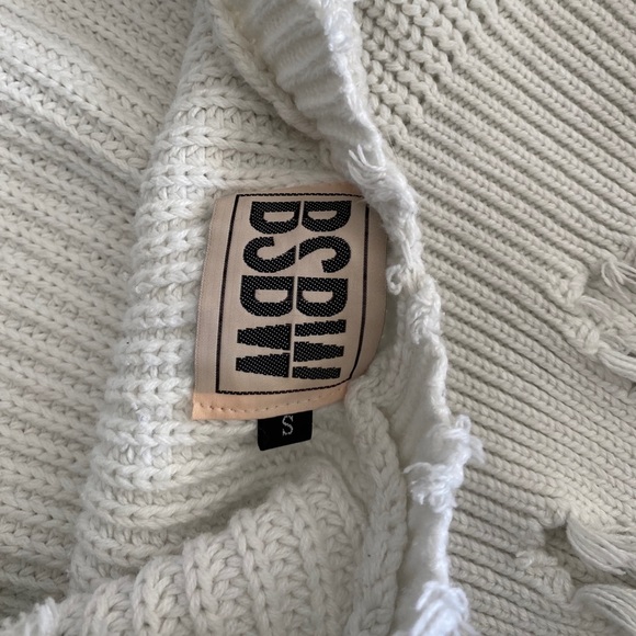 LF Frayed Sweater - Picture 5 of 5